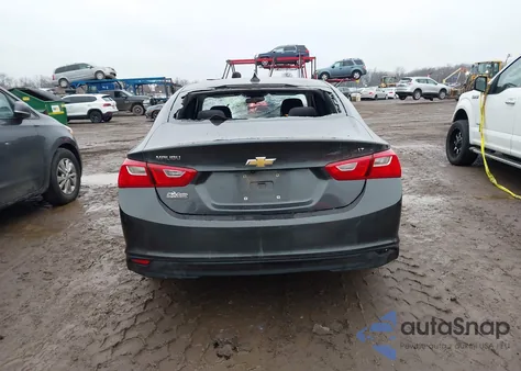 2018 Chevrolet Malibu Lt z USA, uszkodzony, nr VIN 1G1ZD5ST2JF212440